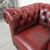 Poltrona chesterfield club inglese originale vintage in pelle rosso bordeaux anticato 