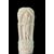 Bastone con pomolo in avorio a pennacchio con tre cavalieri incisi in bassorilievo entro edicole.