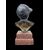 Scultura in bronzo ‘scugnizzo’ su base marmorea.