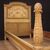 Coppia di letti in legno laccato in stile Luigi XVI del XX secolo