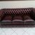 Divano 3 posti chesterfield club inglese originale in pelle rosso bordeaux nuovo 