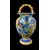 Versatoio in maiolica a decoro istoriato urbinate.