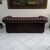 Divano 3 posti chesterfield capitonnè in pelle bordeaux 