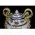 Grande vaso in ceramica francese di inizio 1900 con coperchio riccamente decorato