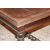 Grande tavolo francese di inizio 1800 in legno di noce con intagli