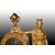Parigina orologio da tavolo francese del 1800 in bronzo dorato stile Impero con dama 