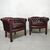 Coppia di poltrone inglese chesterfield vintage originale in pelle marrone 