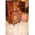Piccola Credenza Provenzale in legno di noce e olmo ad 1 anta