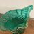 Antica cornucopia in vetro verde smeraldo anni 50 e polvere oro. Altezza cm 27 L14 