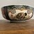 Antico piatto in porcellana Imari Japan Meiji periodo XIX sec con animali e paesaggio . Meiji mis 25 h 9