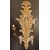Coppia di appliques in legno dorato e laccato