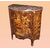 Comò intarsiato francese stile Luigi XV del 1800 in palissandro con marmo e bronzi