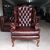 Poltrona chesterfield bergere vintage inglese originale in pelle marrone 
