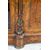 Credenza antica Vittoriana in radica di noce con innesti di intarsi in ebano. Inghilterra XIX secolo.