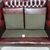Divano 2 posti chesterfield modello Queen Anne originale vintage in pelle rosso bordeaux 