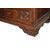 Cassettone italiano del 1600 in legno di noce riccamente intagliato 