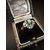 Anello  in  Platino  con   Smeraldo  e   Diamanti  