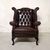 Poltrona chesterfield Queen Anne vintage inglese originale in pelle marrone testa di moro 