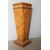 Antica colonna XVIII SEC  base laccata dipinta finto marmo . Giallo Siena . Mis h 108 . Base 33 x 33