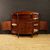 Credenza francese in mogano del XX secolo