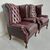Coppia di poltrone chesterfield Queen Anne nuova inglese originale in pelle rosso bordeaux anticato 
