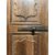 PTI755 - Porta antica in noce, con pannelli scolpiti mossi, epoca '700, luce cm L 79 x H 193 