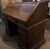 TAV317 - Bancone da reception in noce con intarsi, epoca '700, misure cm L 130 x H 105 x P 65