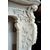 Camino antico Luigi XV in marmo bianco statuario. Napoli inizio XVIII Secolo.
