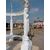 Gazebo con statue in ghisa