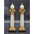 Coppia di eleganti colonne neoclassiche in alabastro e legno dorato, inizi XIX secolo