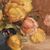 DIPINTI ANTICHI OVALI CON FIORI DI ROSE GIALLE, NATURE MORTE, OLIO SU TELA, PRIMI DEL NOVECENTO. (QF683)