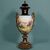 Grande vaso Francese di Napoleone raffigurante la battaglia di Friedland, datato 1807, montatura in bronzo dorato. Dipinto firmato H. Desprez, Sèvres. Fine XIX secolo