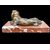 Scultura in bronzo raffigurante un cane.Base in marmo.