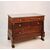 Walnut veneered chest of drawers, first quarter of the 19th century.