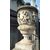 dars028 n. 2 vasi monumentali in pietra scolpiti base 70 x alt 300 cm ep 800