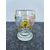 Bicchiere boemia in vetro incamiciato a tre medaglioni e tre colori con decoro alla mola raffigurante motivi floreali geometrici.