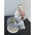 Vaso con figura di Pierrot in porcellana policroma.Germania.