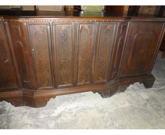 Credenza in noce