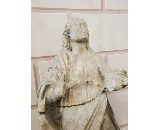 Statua in marmo santa