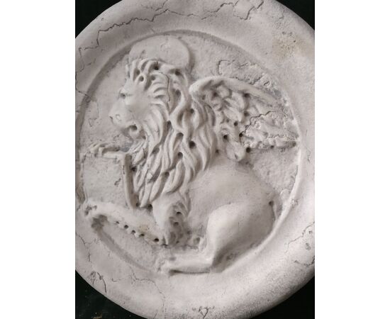 Set di 4 Pàtere - I Simboli dei 4 Evangelisti - Diametro 31 cm - marmo d'istria - 19° secolo - Venezia