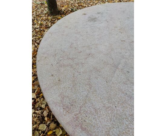 Esclusivo tavolo in marmo Verdello - Diametro 154 cm