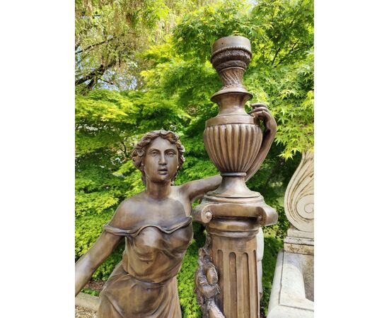 Spettacolare coppia di Torciere in bronzo - H 175 cm