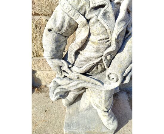 Stupefacente scultura in Pietra di Vicenza - Il Sarto - Collezione di opere - H 80 cm