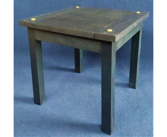 Tavolino vintage in legno blu navy con borchie - cm 50 x 50