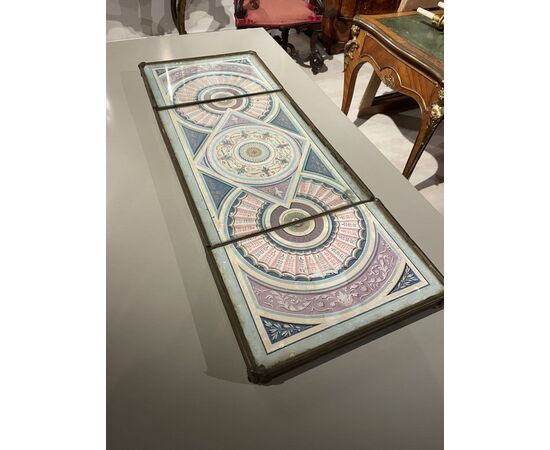Centerpiece in polychrome painted paper, Tuscany, early 19th century     