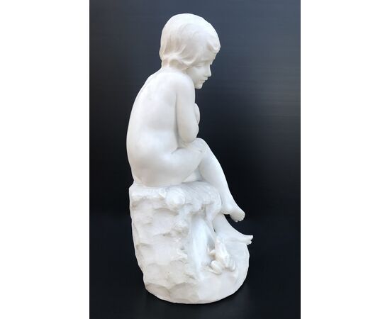 &quot;Modesty&quot; - alabaster sculpture - XIXth Century     