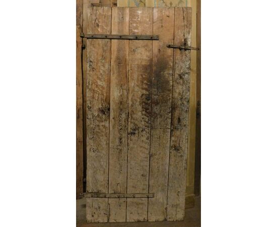 ptir463 - porta rustica in larice, epoca '800. misura massima cm L 82 x H 175  
