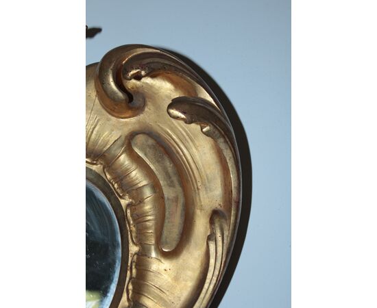 Specchiera antica in legno dorato e intagliato epoca Luigi Filippo Napoletana periodo XIX secolo.