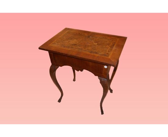 Tavolino italiano stile Luigi XV di inizio 1800