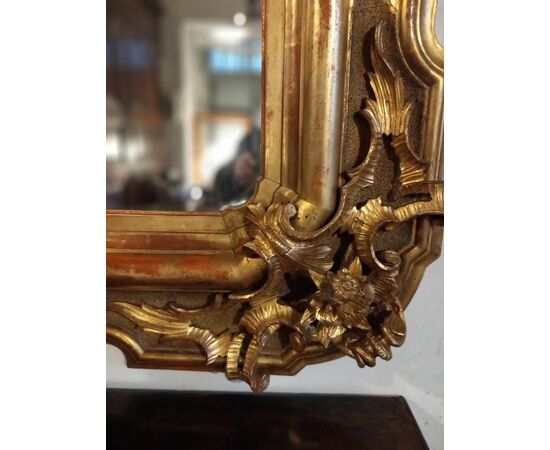 Specchiere in legno intagliato e dorato - primi dell'800
